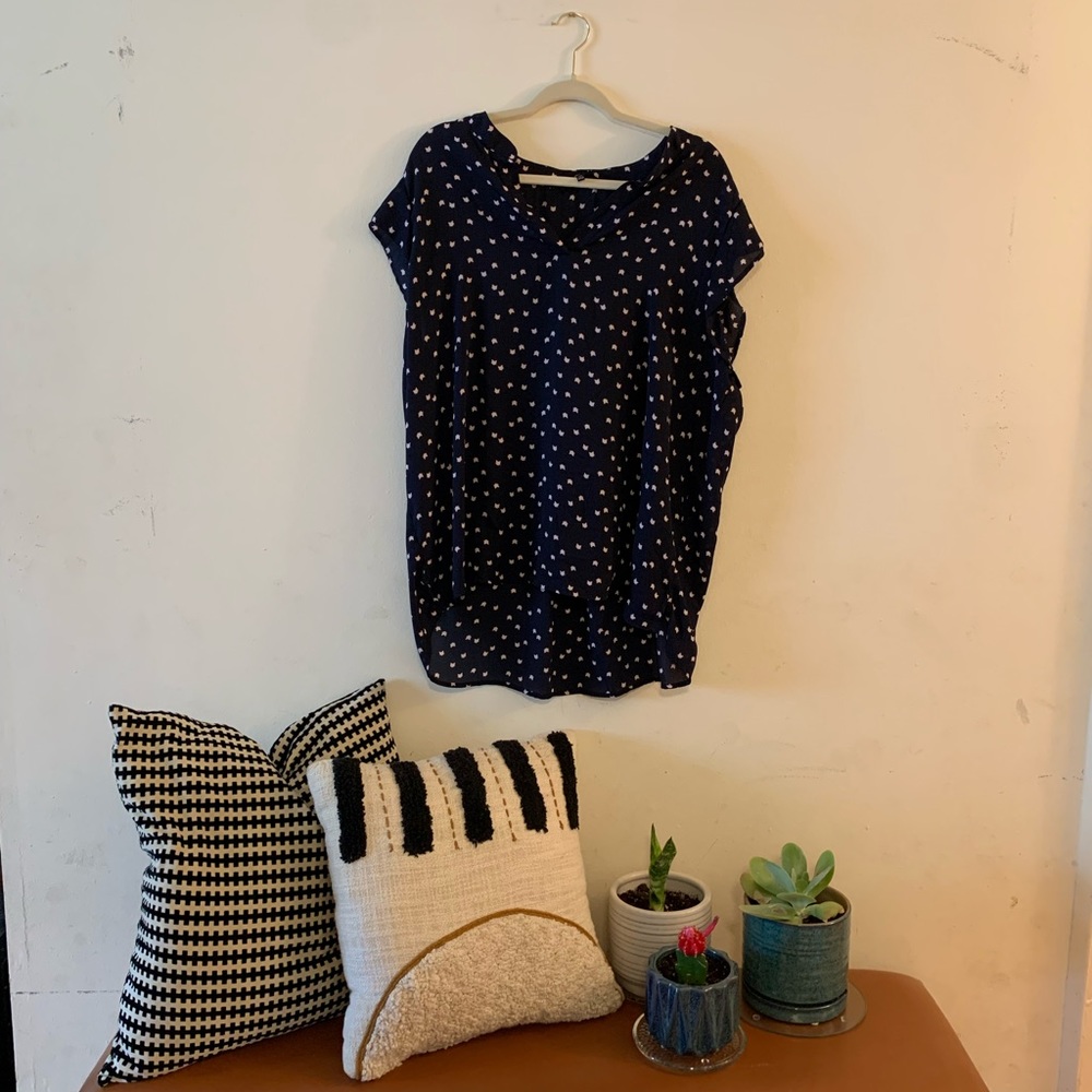 Navy blue and pink cat print airy blouse